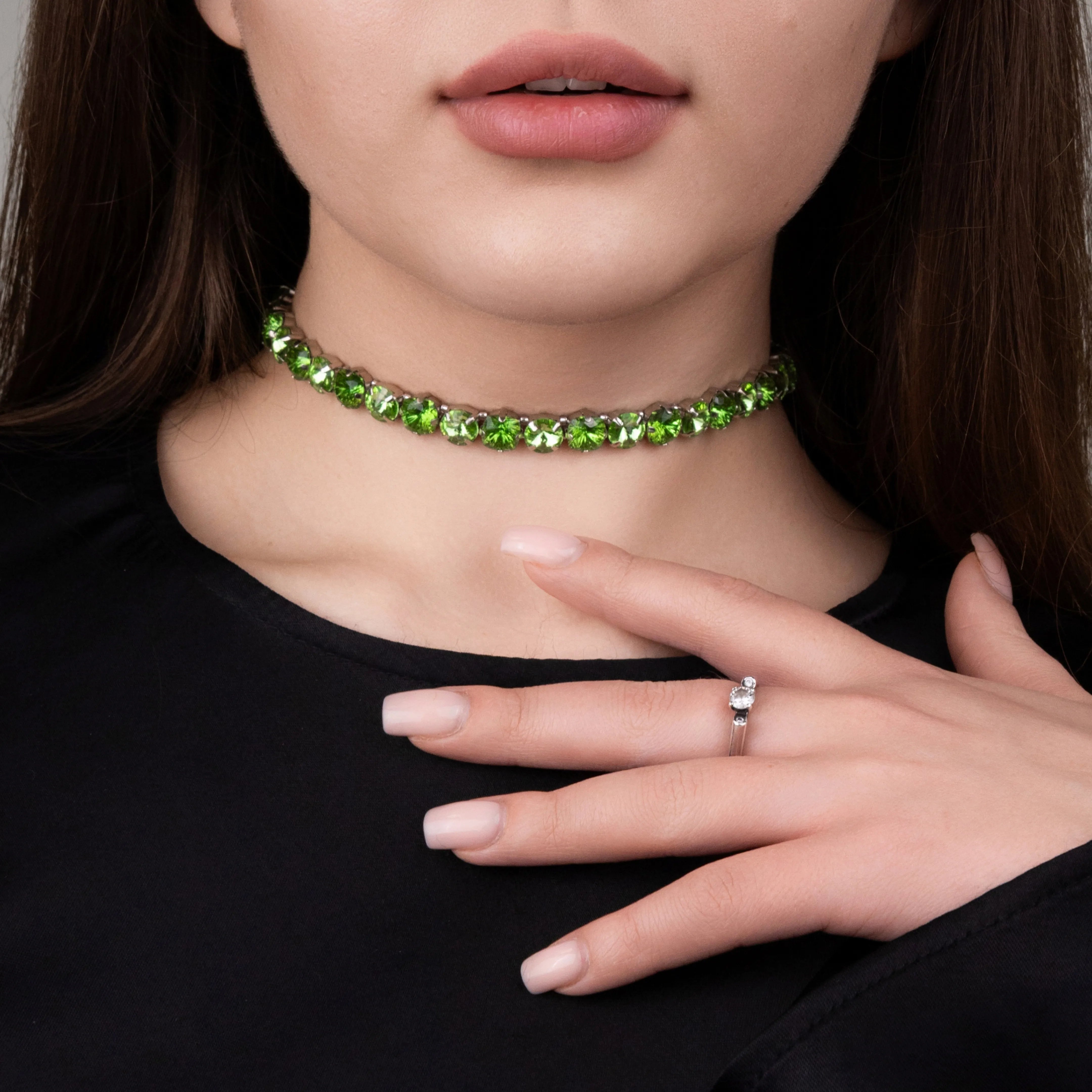 Чокер Ненсі зі стразами салатовий